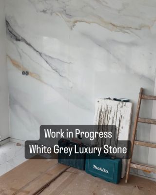 ✨ Pripravujeme nové luxusné priestory cukrárne v Prievidzi! ✨ Práce sú v plnom prúde a už teraz sa môžete tešiť na...